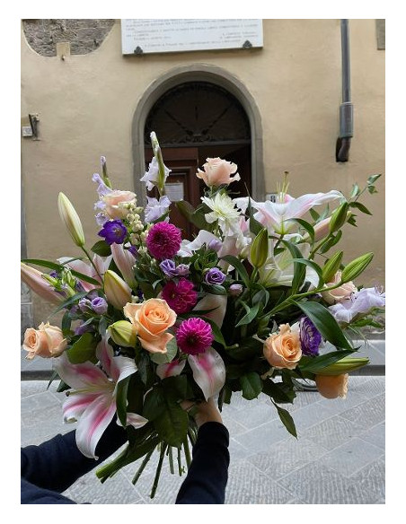 Elegante composizione per omaggio
