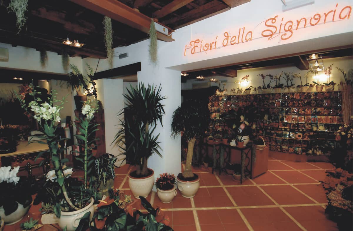 Negozio di piante, fiori, semi e bouquet, nel cuore di Firenze
